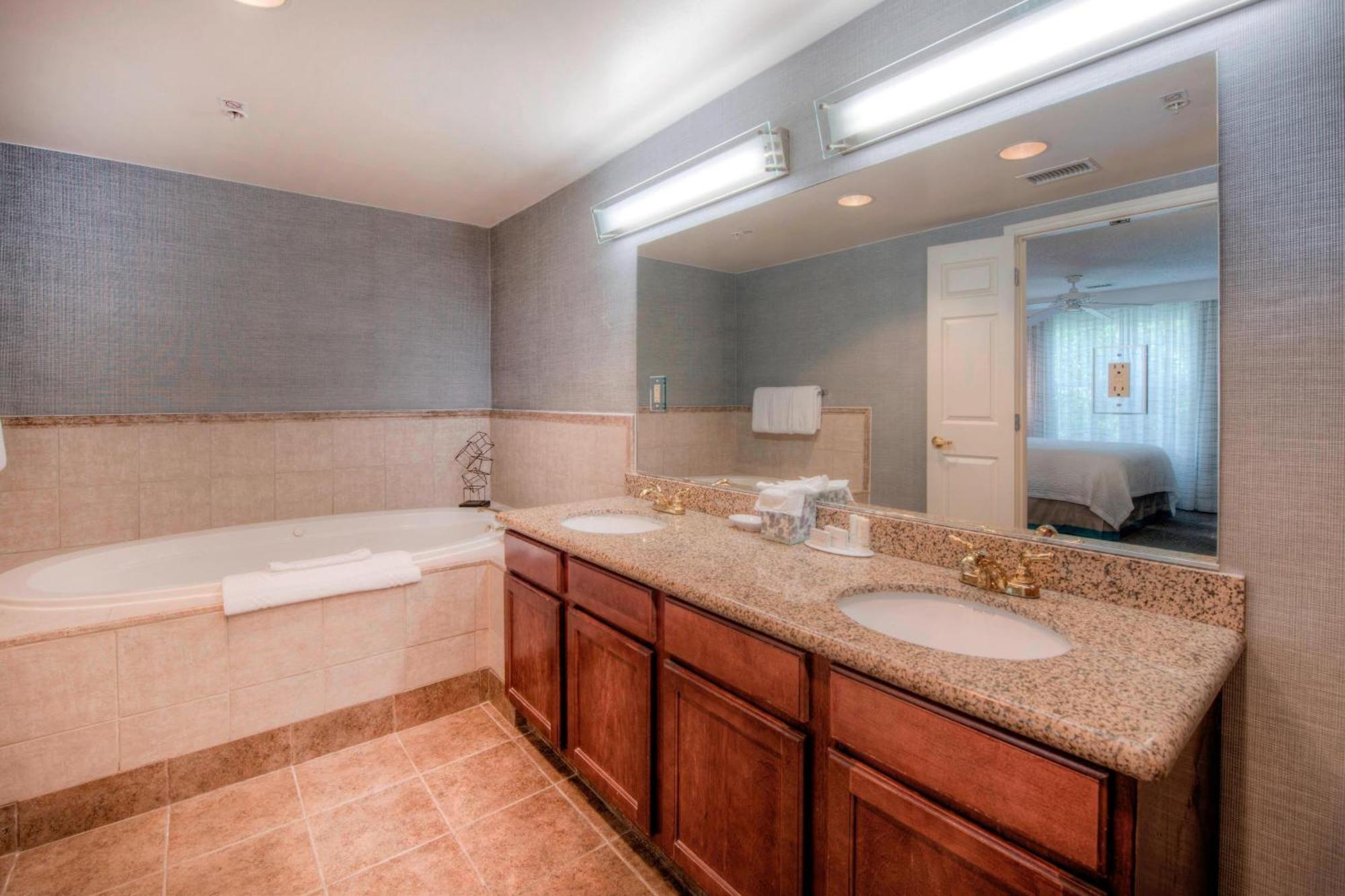 Residence Inn By Marriott Raleigh Crabtree Valley Extérieur photo